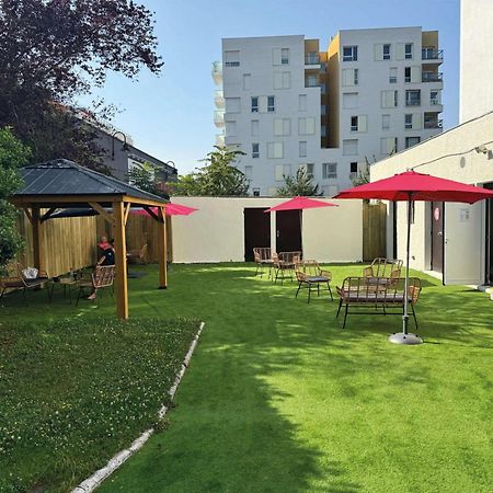 Ibis Styles Paris Saint Denis La Plaine Hotel Exterior photo